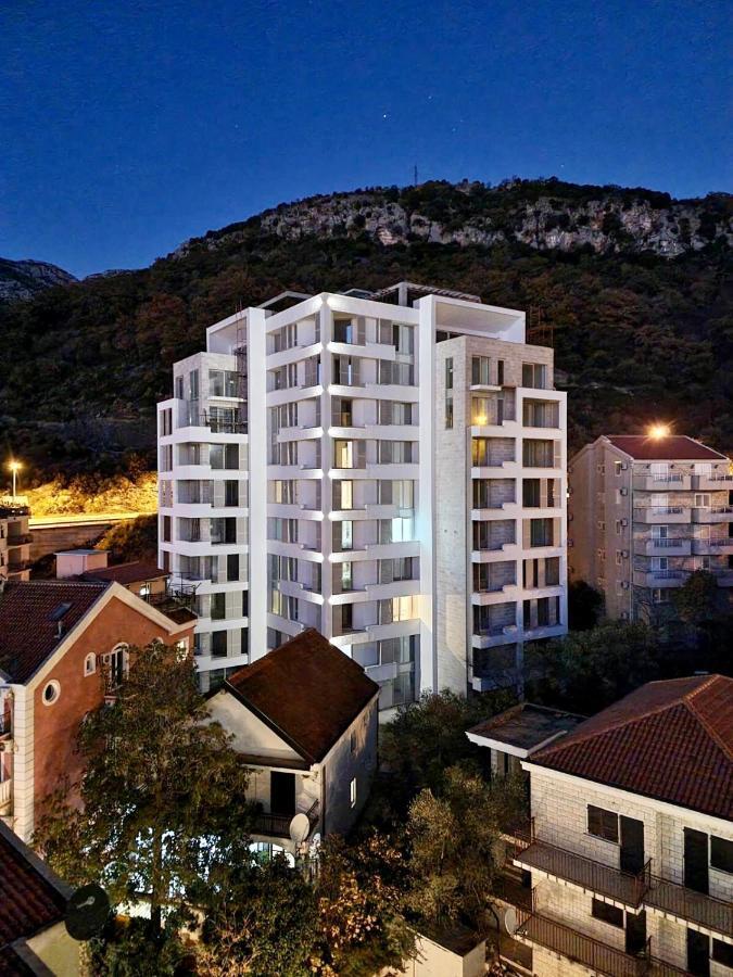 Aura Tower Apartments By Gaby Rafajlovići Dış mekan fotoğraf